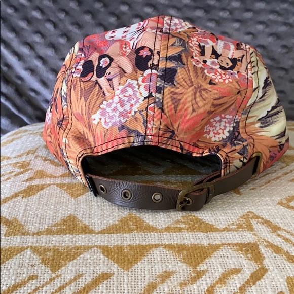 GLOBE hat - Picture 2 of 4